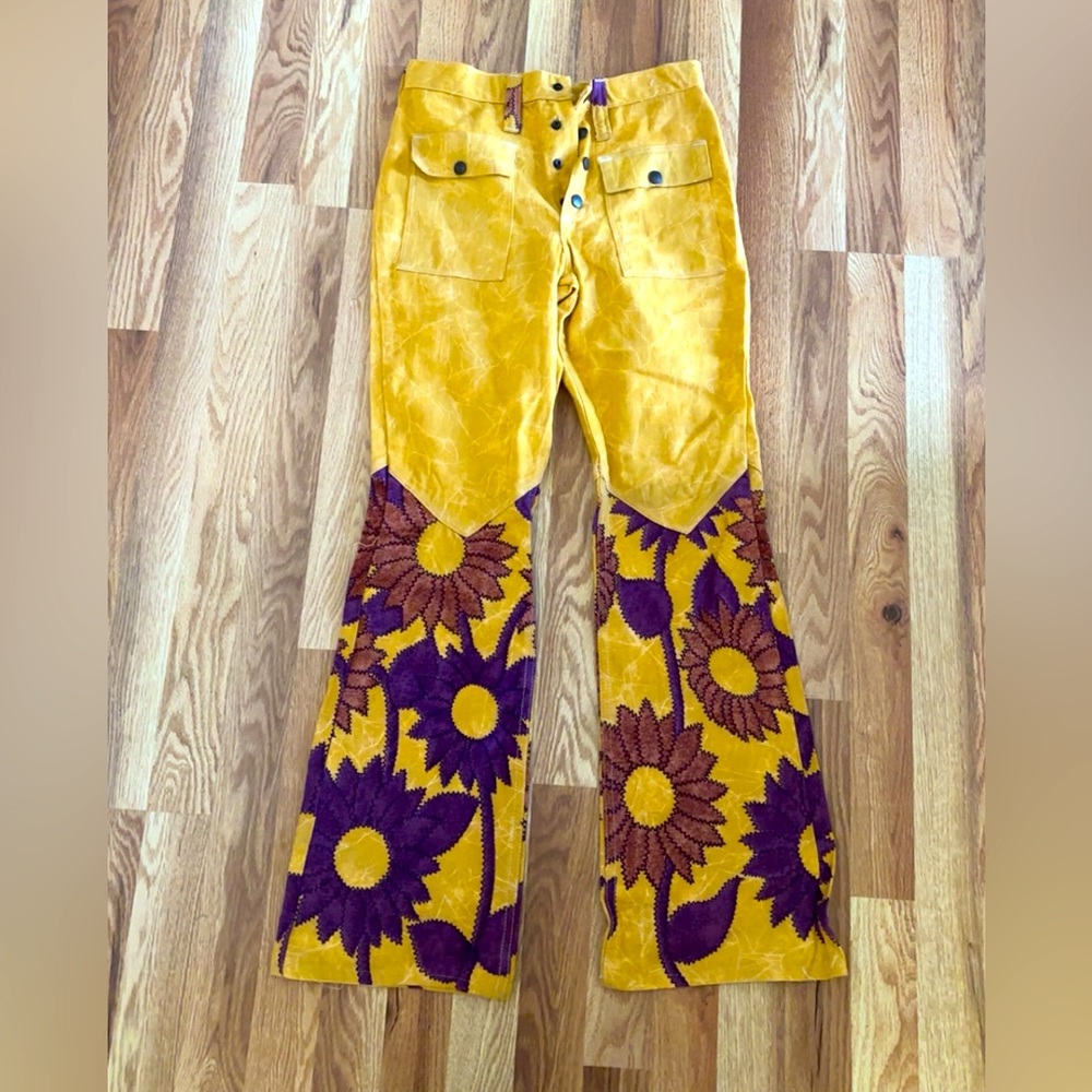 11/12 Vintage 1960s Wrangler Bell Bottoms